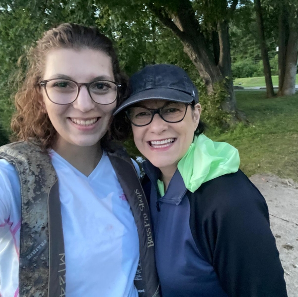 Meet your Posher, Rose - Picture 3 of 4